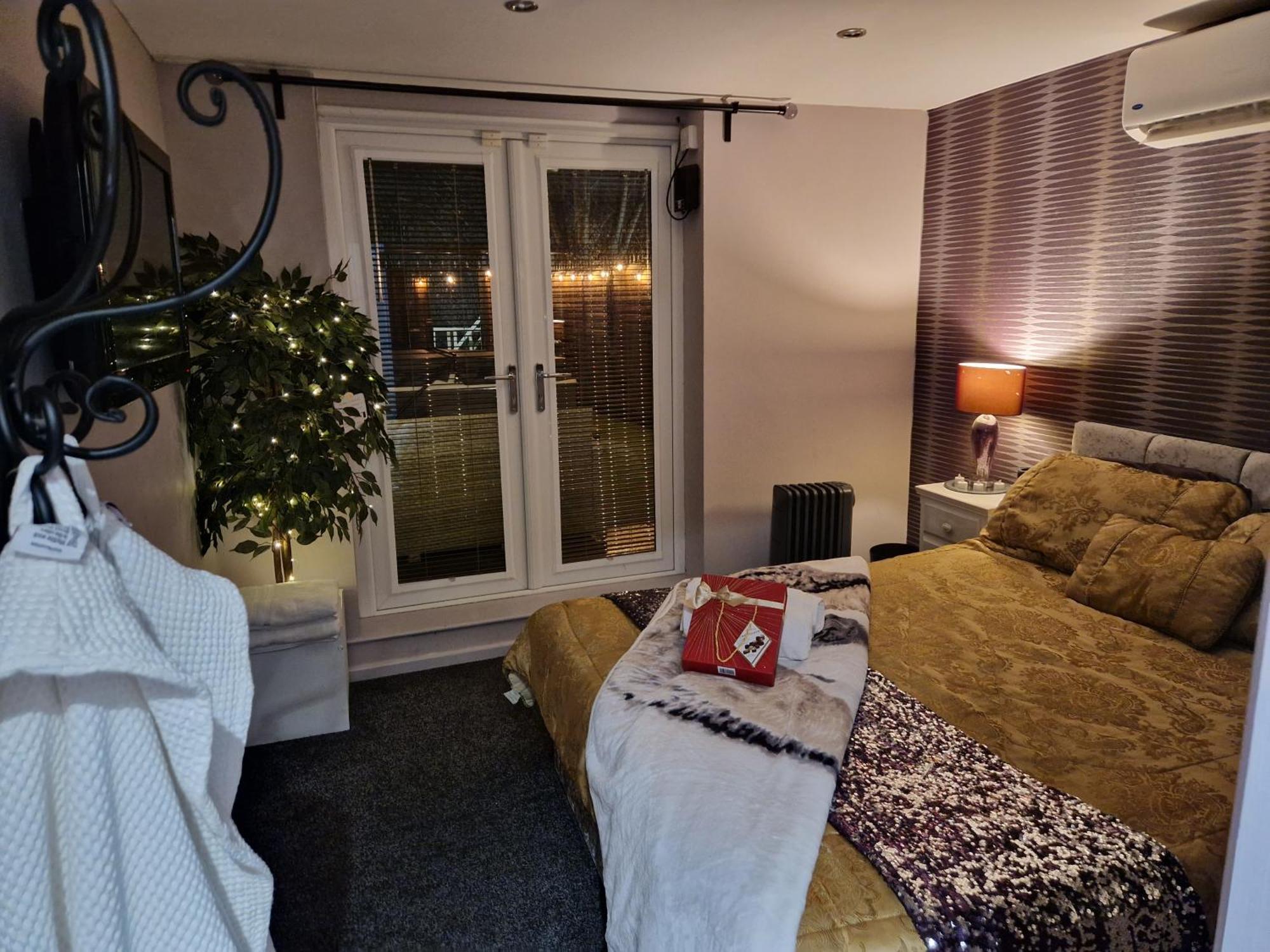 The Ivy Garden Suite (Adults Only) Handsworth Bilik gambar
